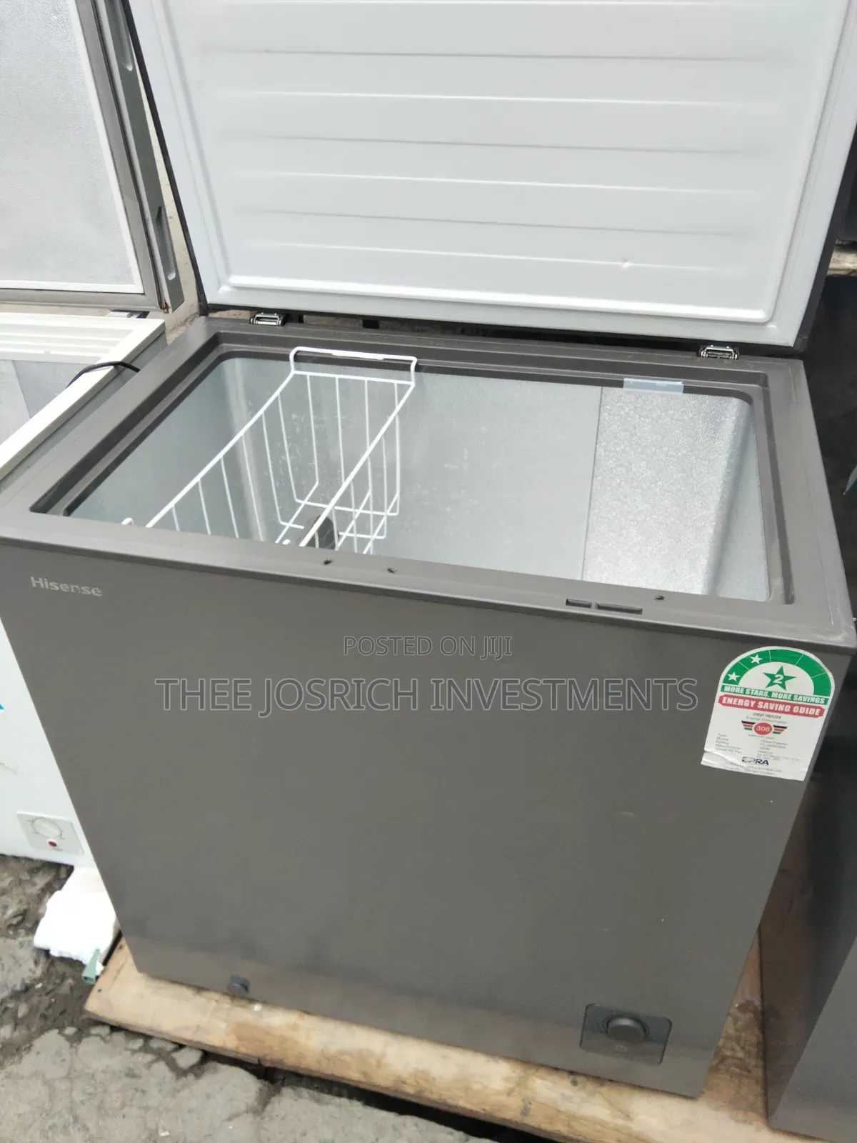 Hisense 150 Litres Chest Freezer - 4